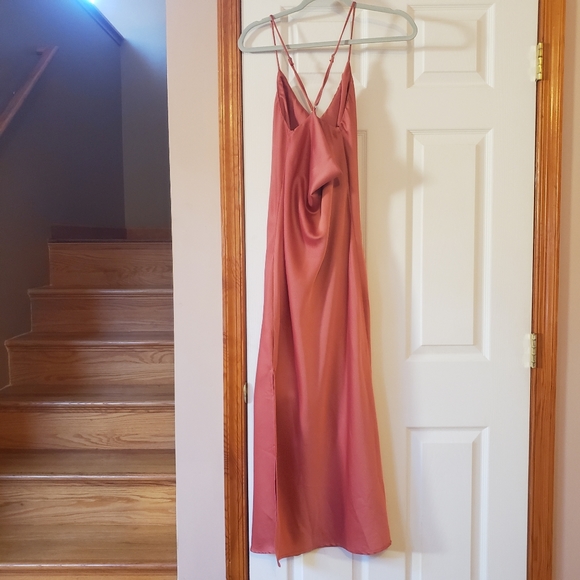 Forever 21 coral dress - Picture 3 of 7